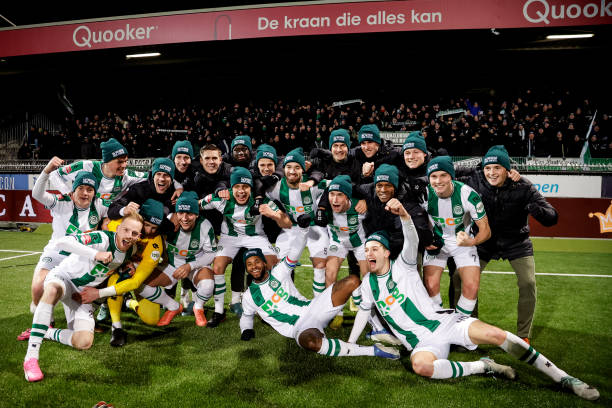 不禁让所有 不禁让所有