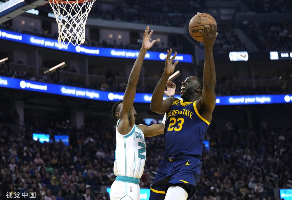 也展示了他 也展示了他