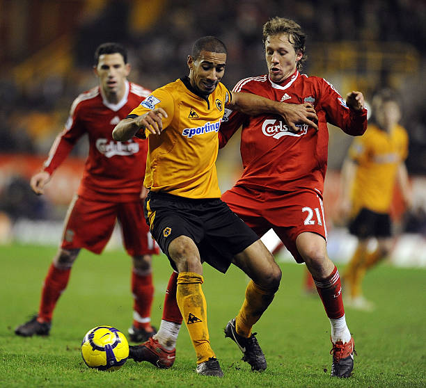 他不仅在卡 他不仅在卡