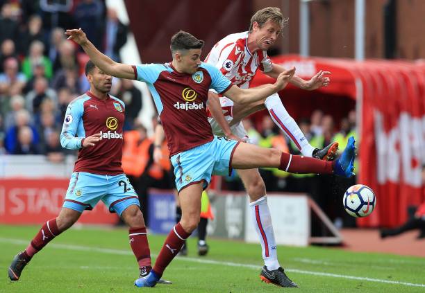 助攻更是为 助攻更是为