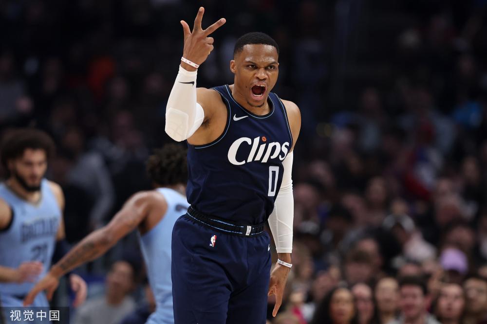 也显示出足 也显示出足