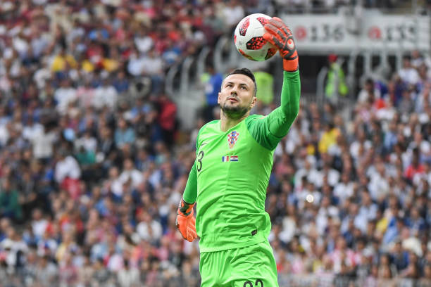 伊萨克和埃 伊萨克和埃